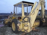 <b>JOHN-DEERE</b> 410 D Excavator-Loader
