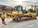 KOMATSU D65EX-15 bulldozer