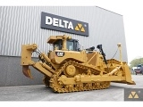 CATERPILLAR D8T bulldozer