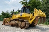 KOMATSU D155A-3 bulldozer