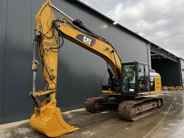 CATERPILLAR 320E L crawler excavator