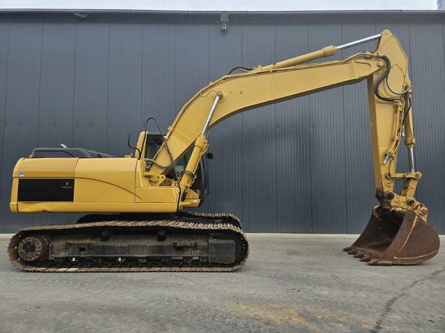 CATERPILLAR 320 C L crawler excavator