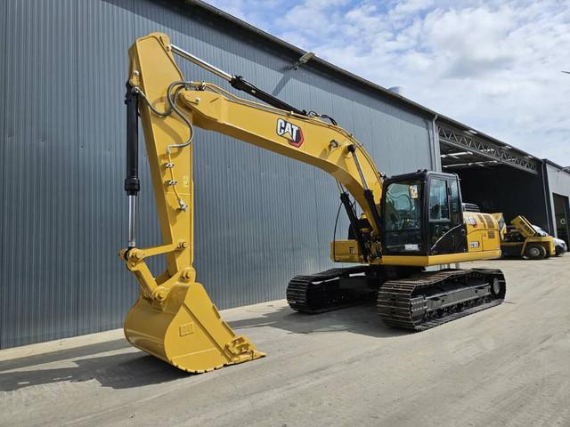 CATERPILLAR 323D3 crawler excavator