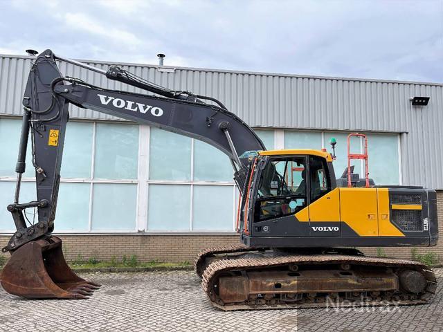 VOLVO EC220EL crawler excavator