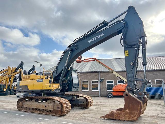 VOLVO EC480DL crawler excavator