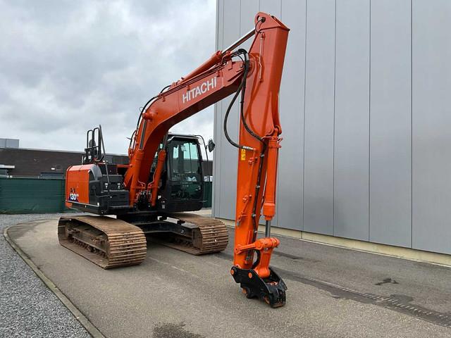 HITACHI ZX130LCN-6 crawler excavator