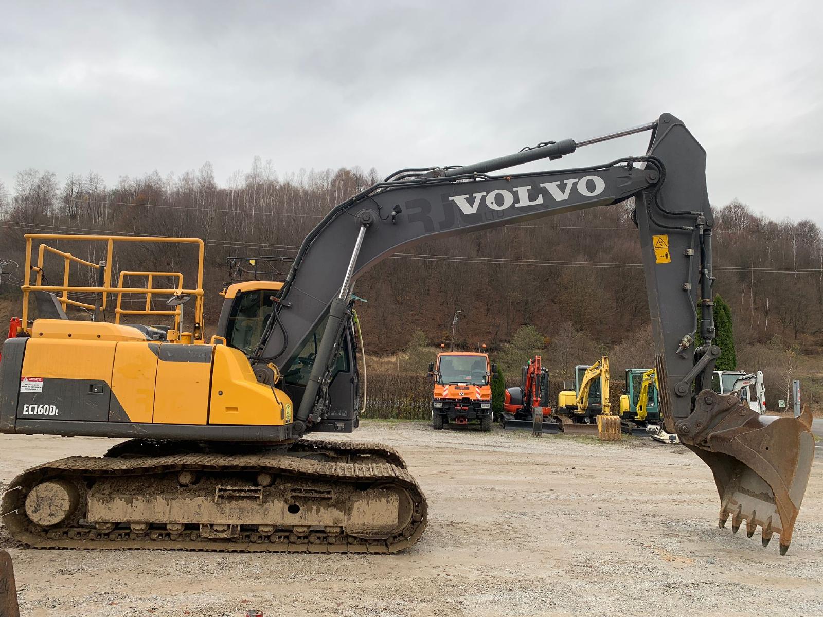 VOLVO EC160DL crawler excavator