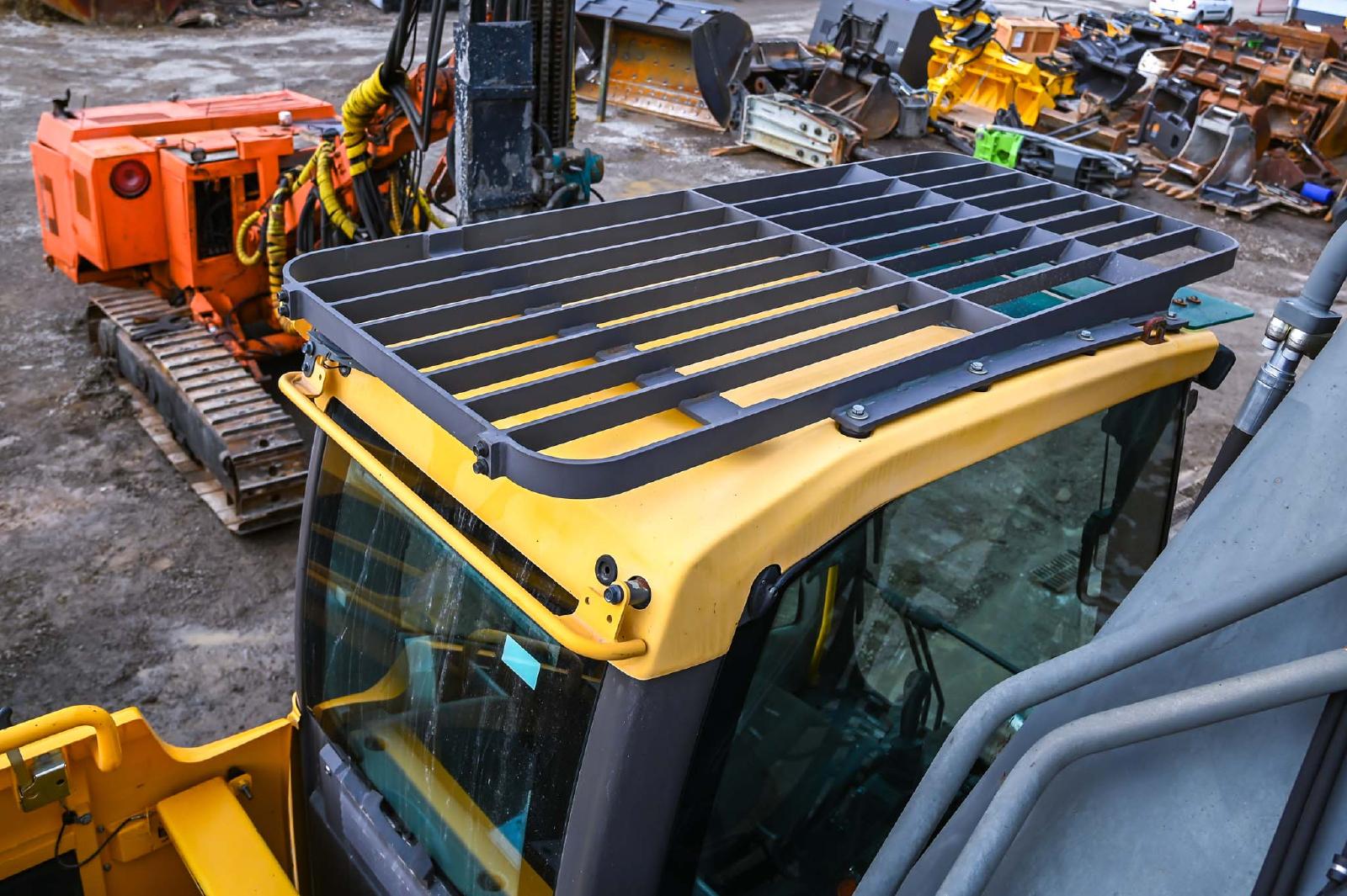 VOLVO EC700CL crawler excavator