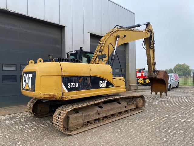 CATERPILLAR 323D L crawler excavator