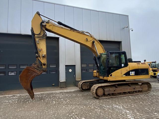 CATERPILLAR 323D L crawler excavator