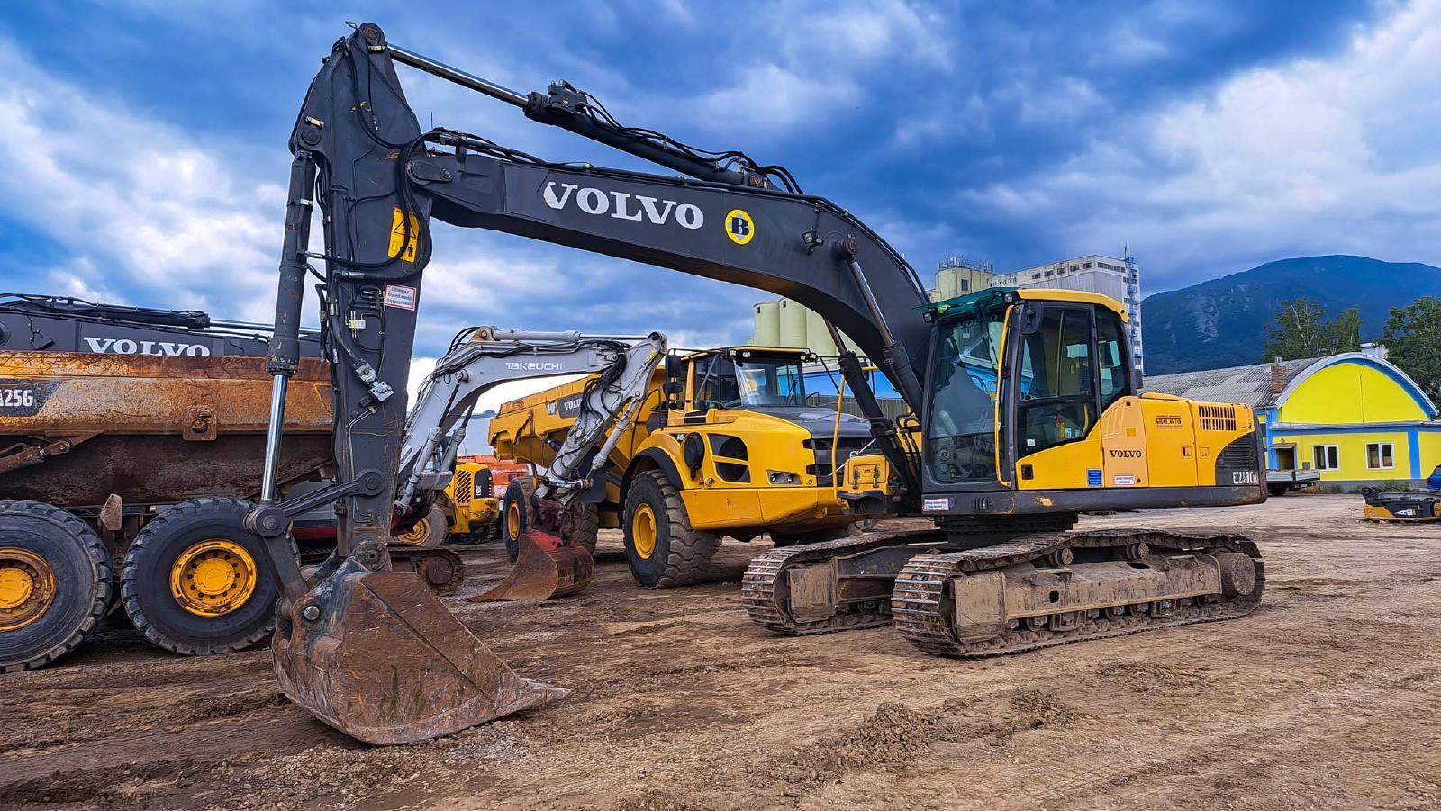 VOLVO EC210CNL crawler excavator