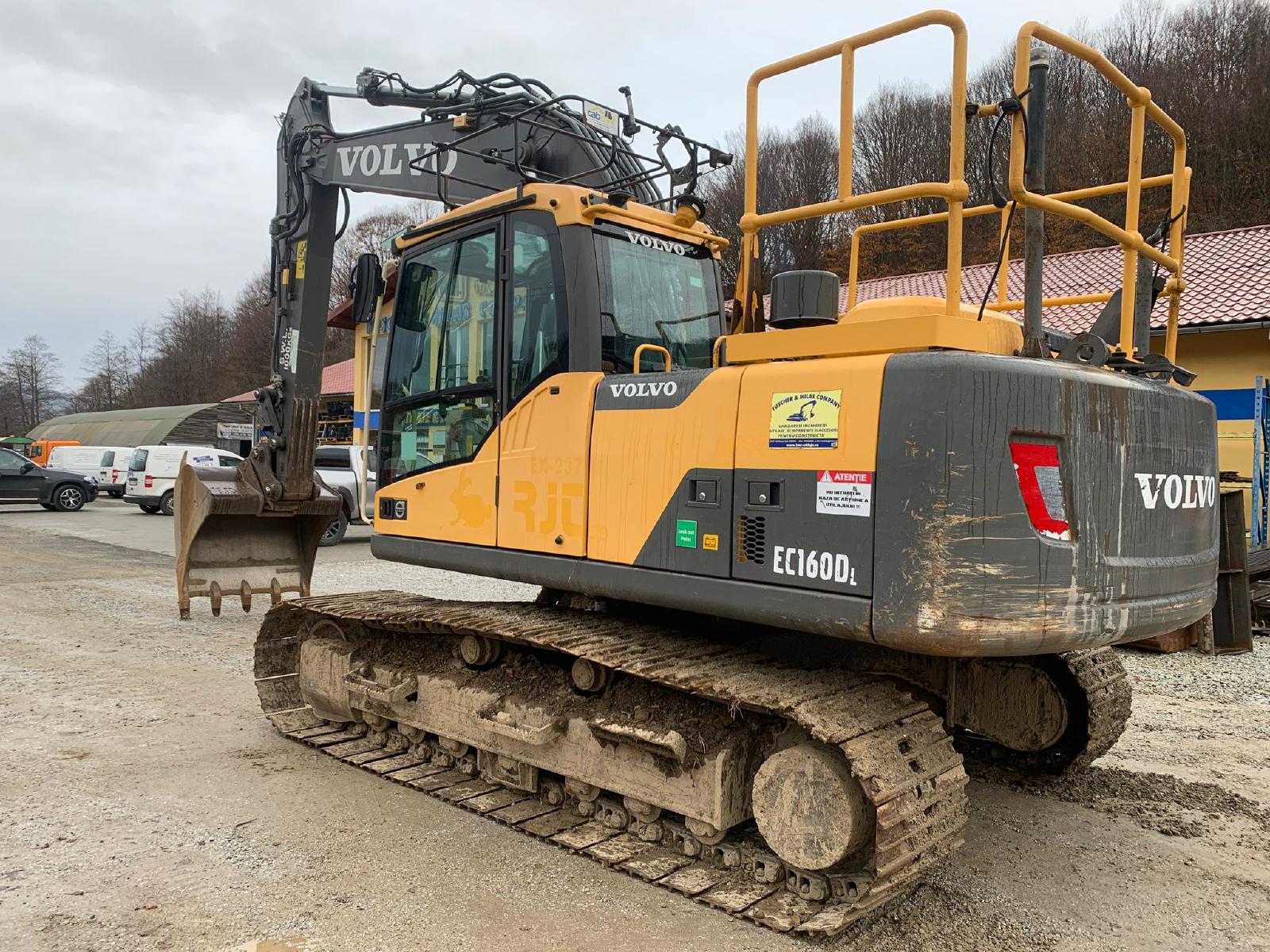 VOLVO EC160DL crawler excavator