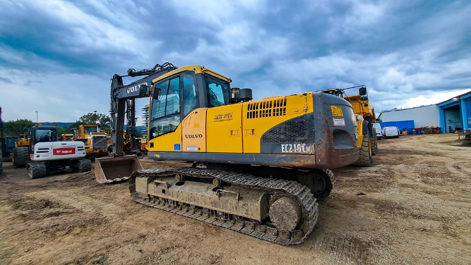 VOLVO EC210CNL crawler excavator