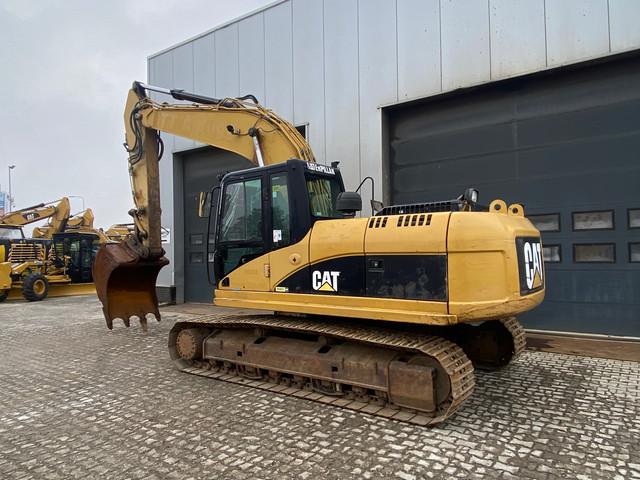 CATERPILLAR 323D L crawler excavator