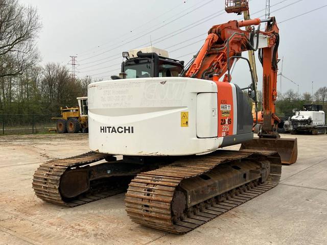 HITACHI ZX 225 USLC-3 crawler excavator