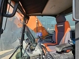 DOOSAN DX225LC-5 crawler excavator