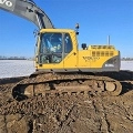 VOLVO EC240BLC crawler excavator