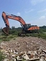 DOOSAN DX 520 LC crawler excavator