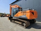 DOOSAN DX225LC-5 crawler excavator