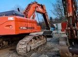 DOOSAN DX 480 LC crawler excavator