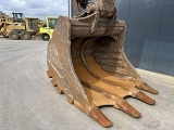 VOLVO EC480EL crawler excavator