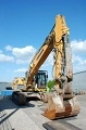 LIEBHERR R 946 crawler excavator