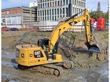 CATERPILLAR 320 crawler excavator