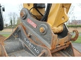 CATERPILLAR 352F crawler excavator