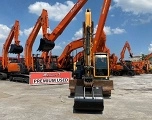 <b>HYUNDAI</b> HX130LCR Crawler Excavator