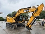 JCB JS 210 L crawler excavator