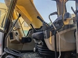 CATERPILLAR 320 crawler excavator