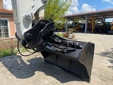 LIEBHERR R 924 Litronic crawler excavator