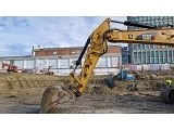 CATERPILLAR 320 crawler excavator