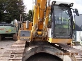 LIEBHERR R 926 Litronic crawler excavator