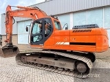 DOOSAN DX 255 LC crawler excavator