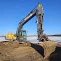 VOLVO EC240BLC crawler excavator