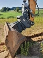 LIEBHERR R 924 crawler excavator