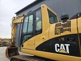 CATERPILLAR 320 crawler excavator