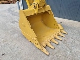 CATERPILLAR 323D3 crawler excavator