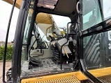 CATERPILLAR 323 crawler excavator