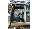 LIEBHERR R 922 crawler excavator