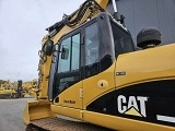 CATERPILLAR 323 crawler excavator