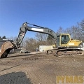 VOLVO EC240BLC crawler excavator