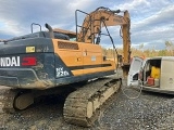 HYUNDAI HX220L crawler excavator