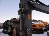 VOLVO EC220DL crawler excavator