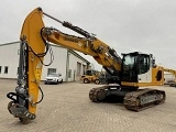 LIEBHERR R 922 crawler excavator