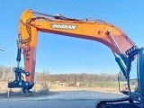 DOOSAN DX300LC-5 crawler excavator