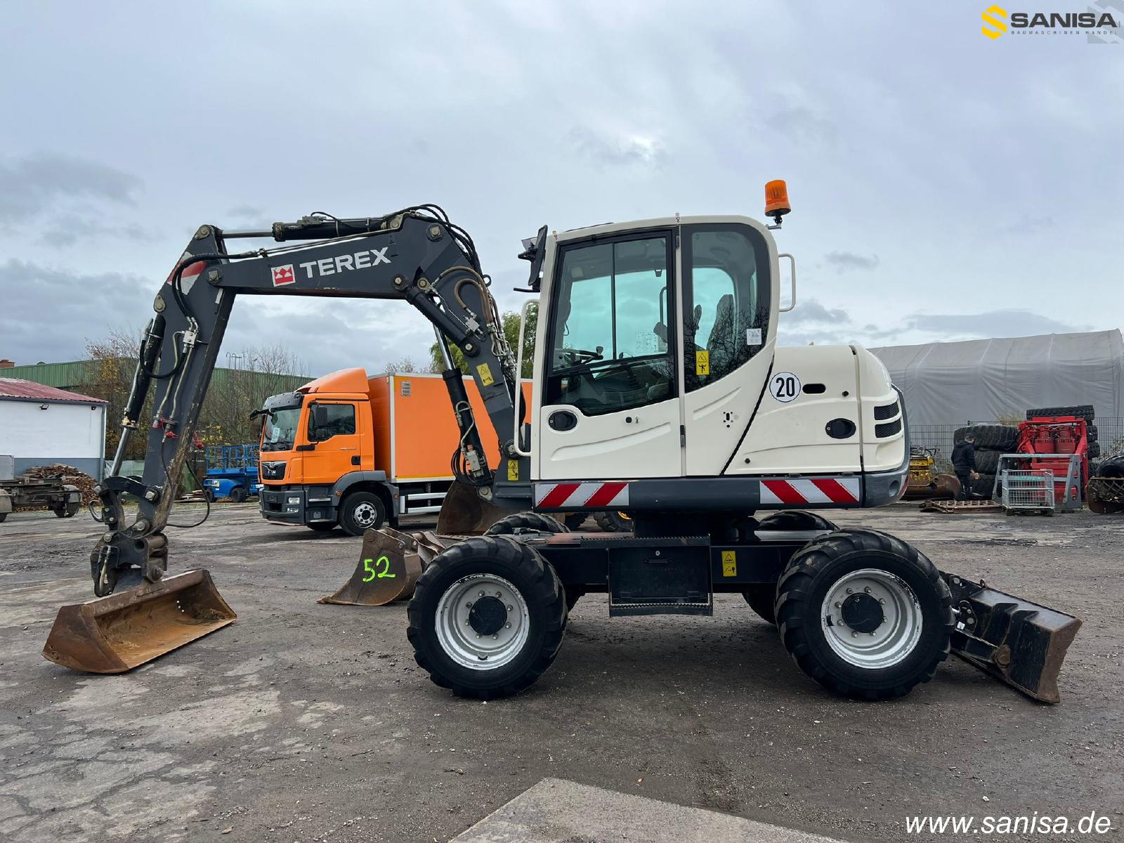 TEREX TW 85 wheel-type excavator