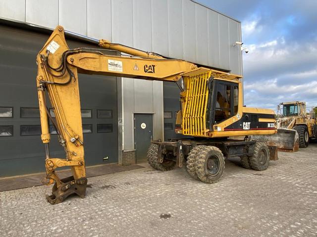 CATERPILLAR M320F wheel-type excavator