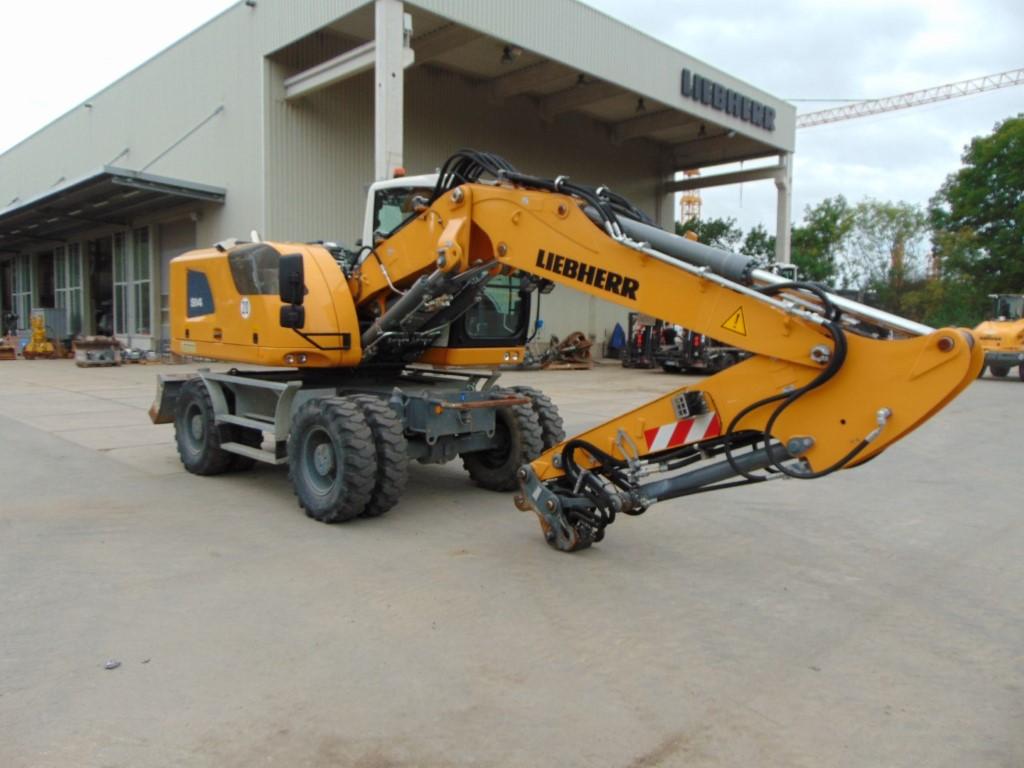 LIEBHERR A 914 Litronic wheel-type excavator